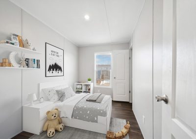 Model bedroom at Cedar Ridge Manufactured Homes in Wichita Kansas